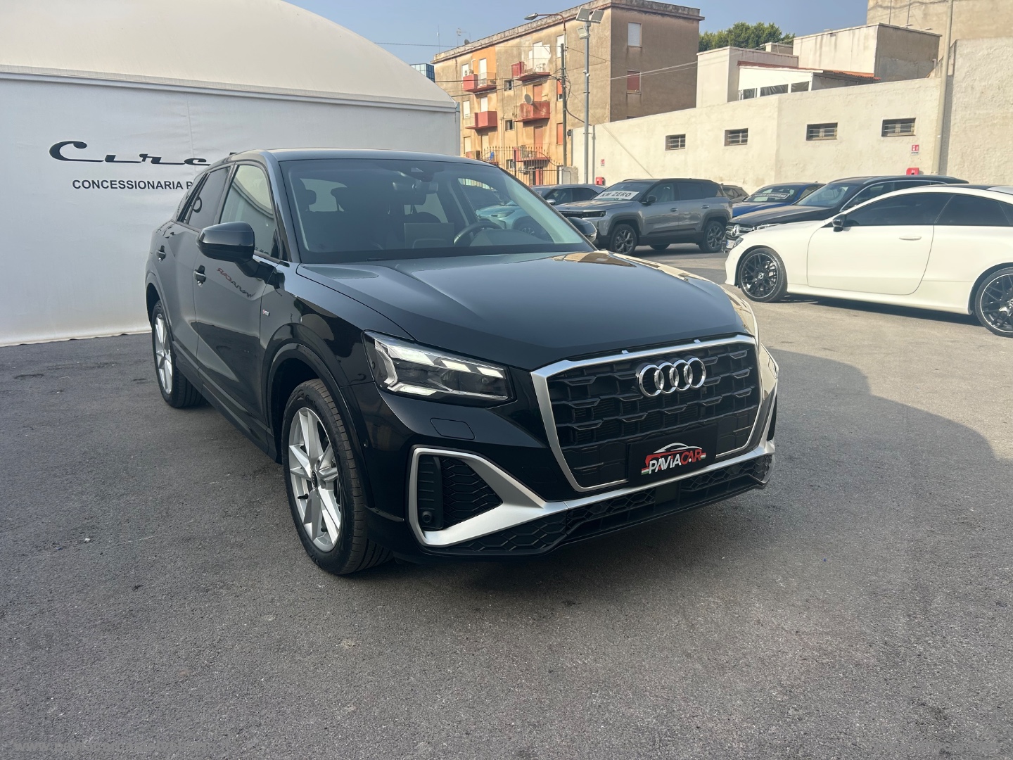 Q2 35 TFSI S tronic Identity Black - immagine 6
