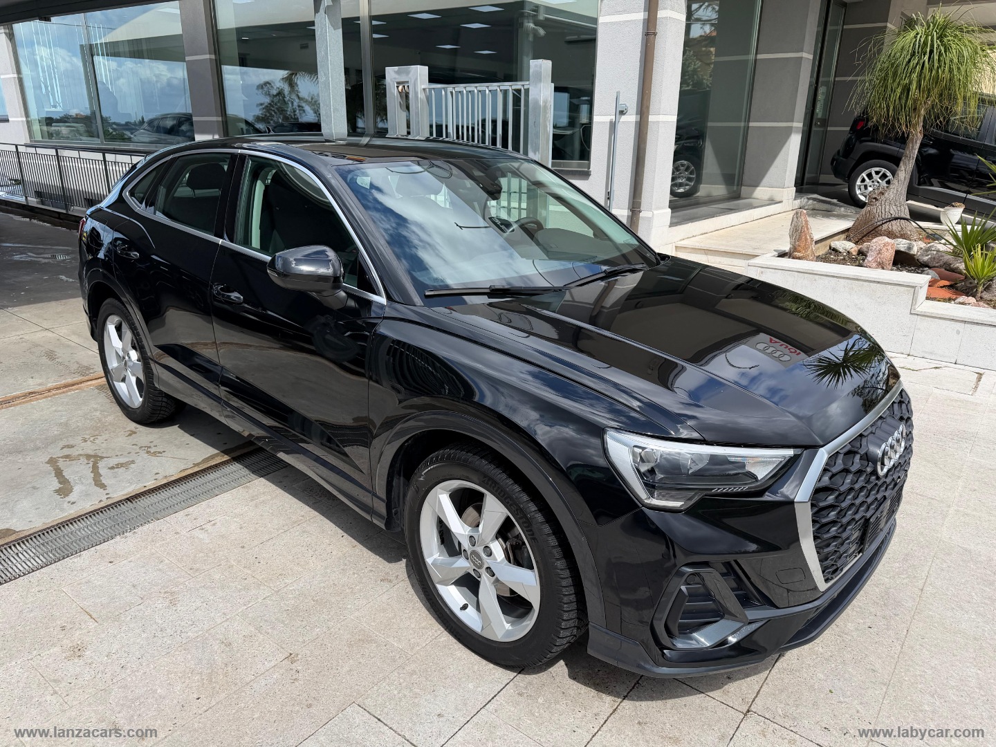 Q3 SPB 35 TDI Business Plus - immagine 6