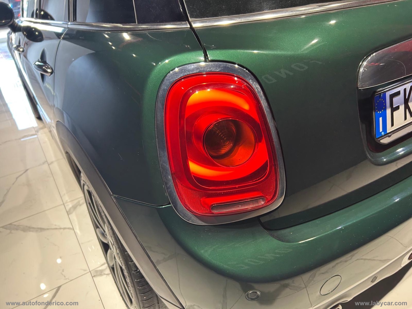Mini Cooper D 5 porte - immagine 6