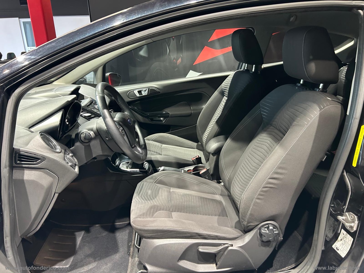 Fiesta 1.6 TDCi 95 CV 3p. Individual - immagine 6
