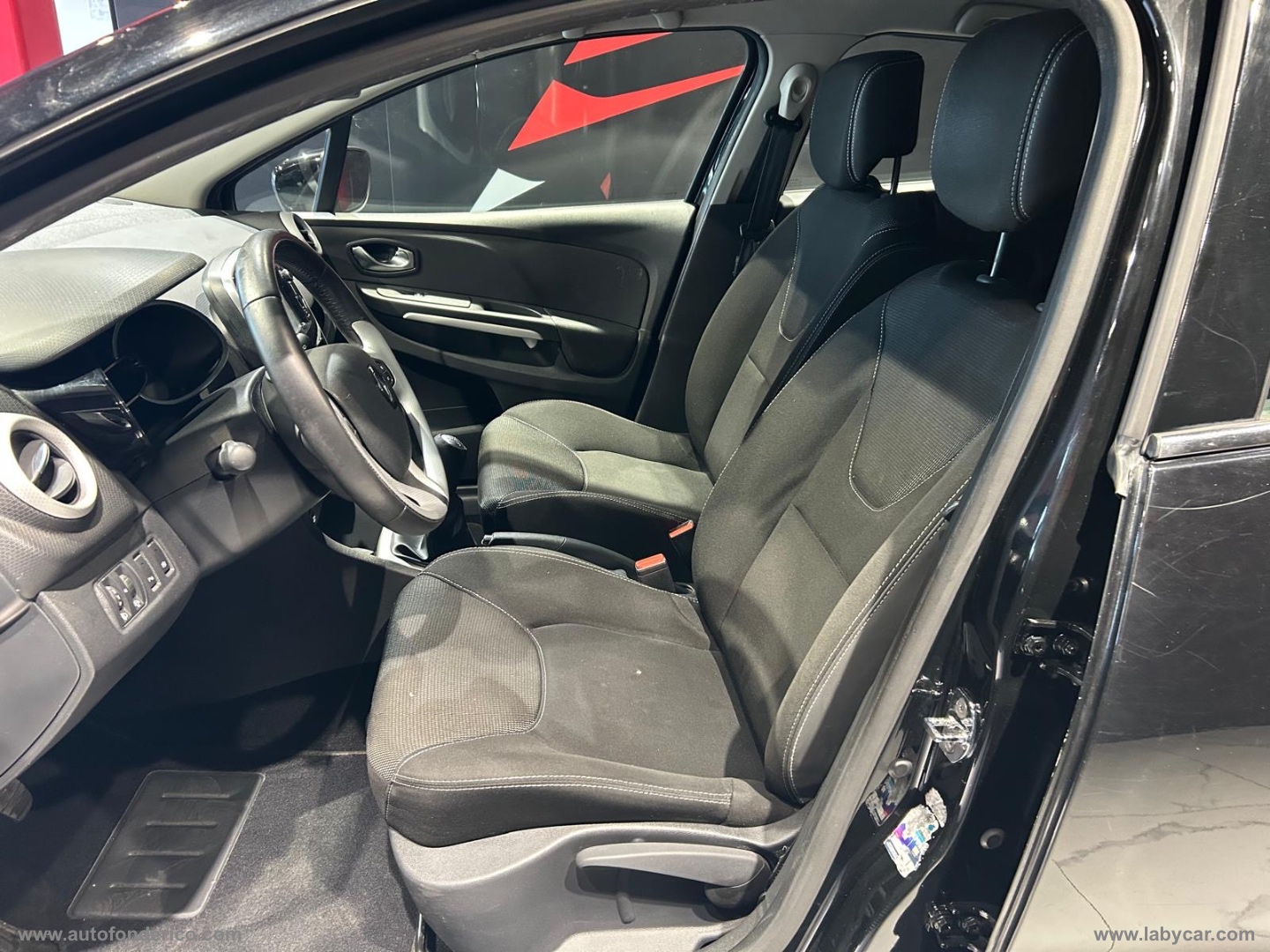 Clio dCi 8V 90 CV S&S 5p. Energy Intens - immagine 6
