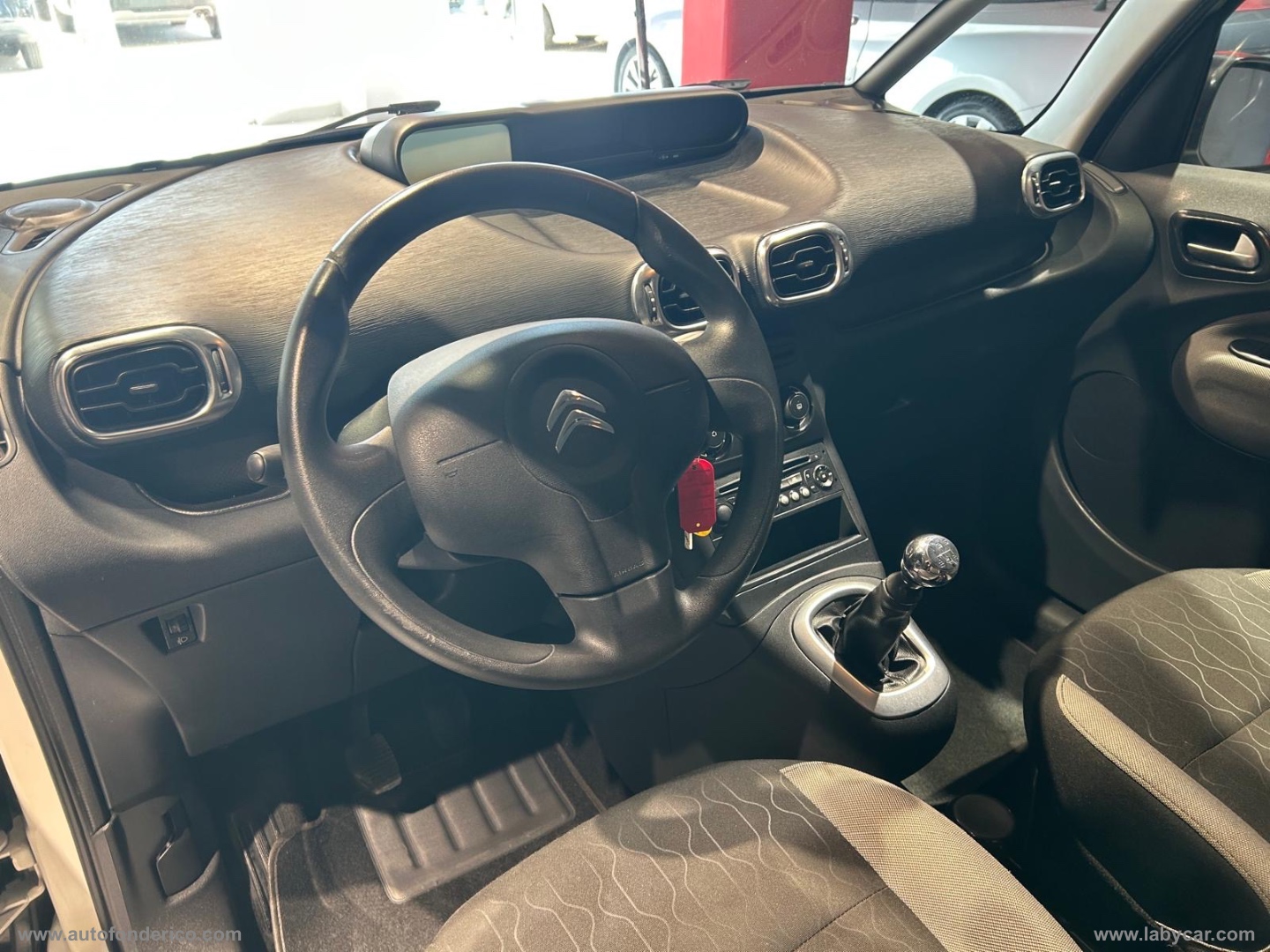 C3 Picasso 1.6 HDi 90 Exclusive - immagine 6