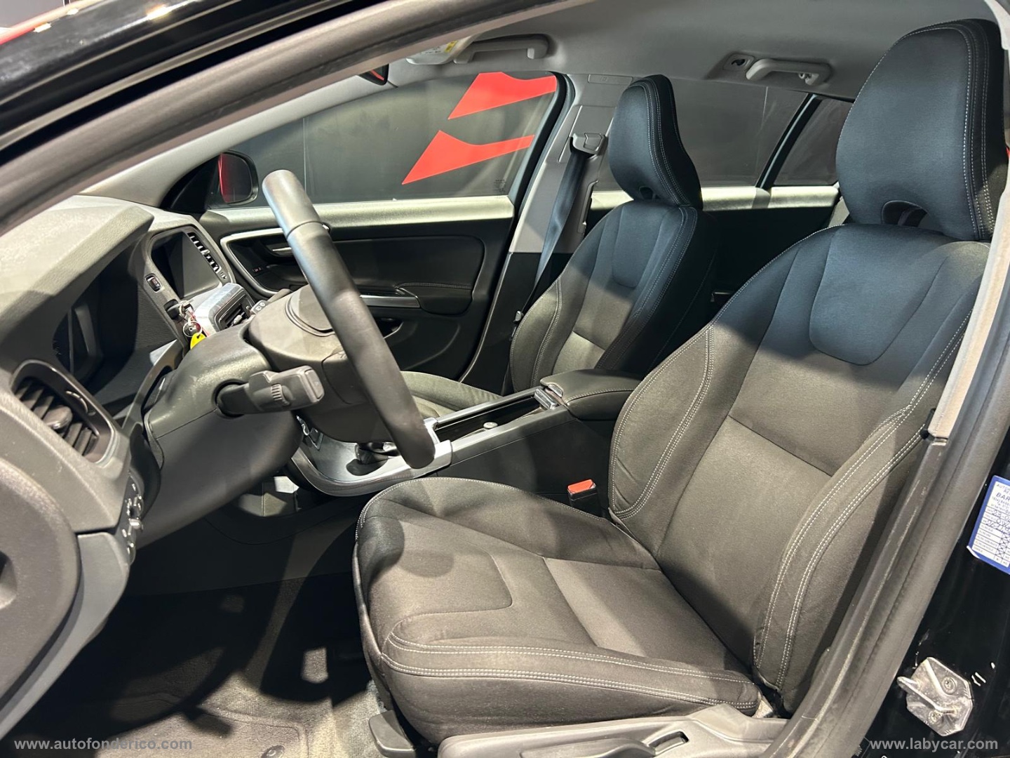 V60 D2 Geartronic Dynamic Edition - immagine 6