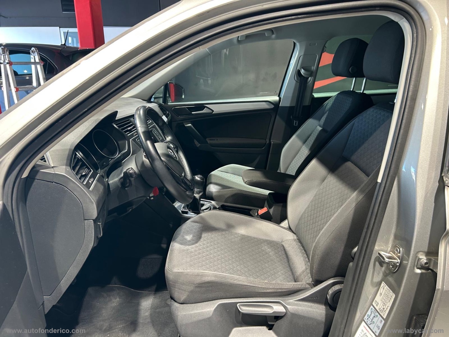 Tiguan 2.0 TDI 4MOTION Executive BMT - immagine 6
