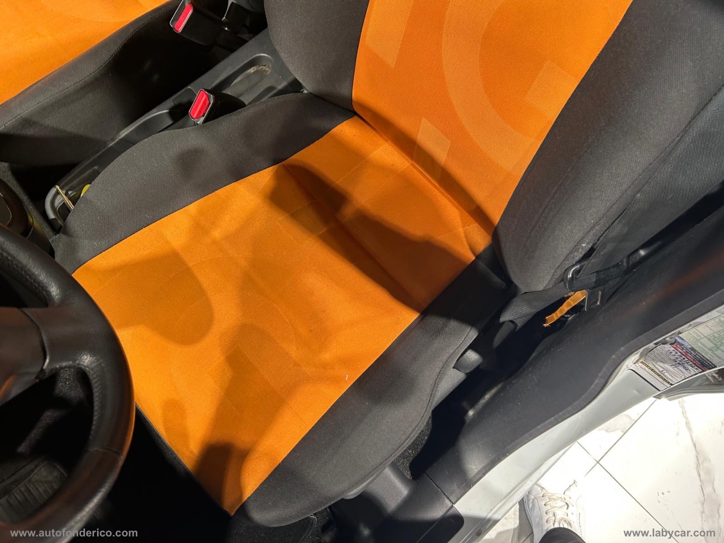 Agila 1.2 86 CV Enjoy - immagine 6