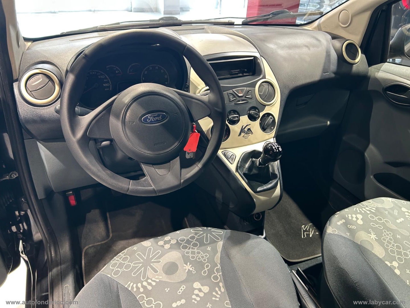Ka+ 1.2 8V 69 CV Titanium - immagine 6