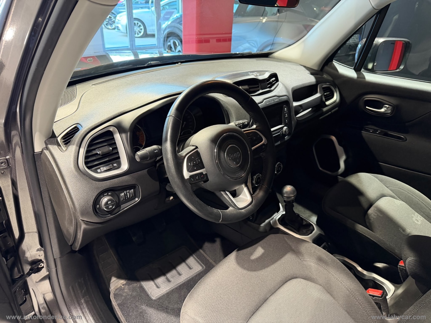 Renegade 2.0 Mjt 140 CV 4WD AD.Longitude - immagine 6