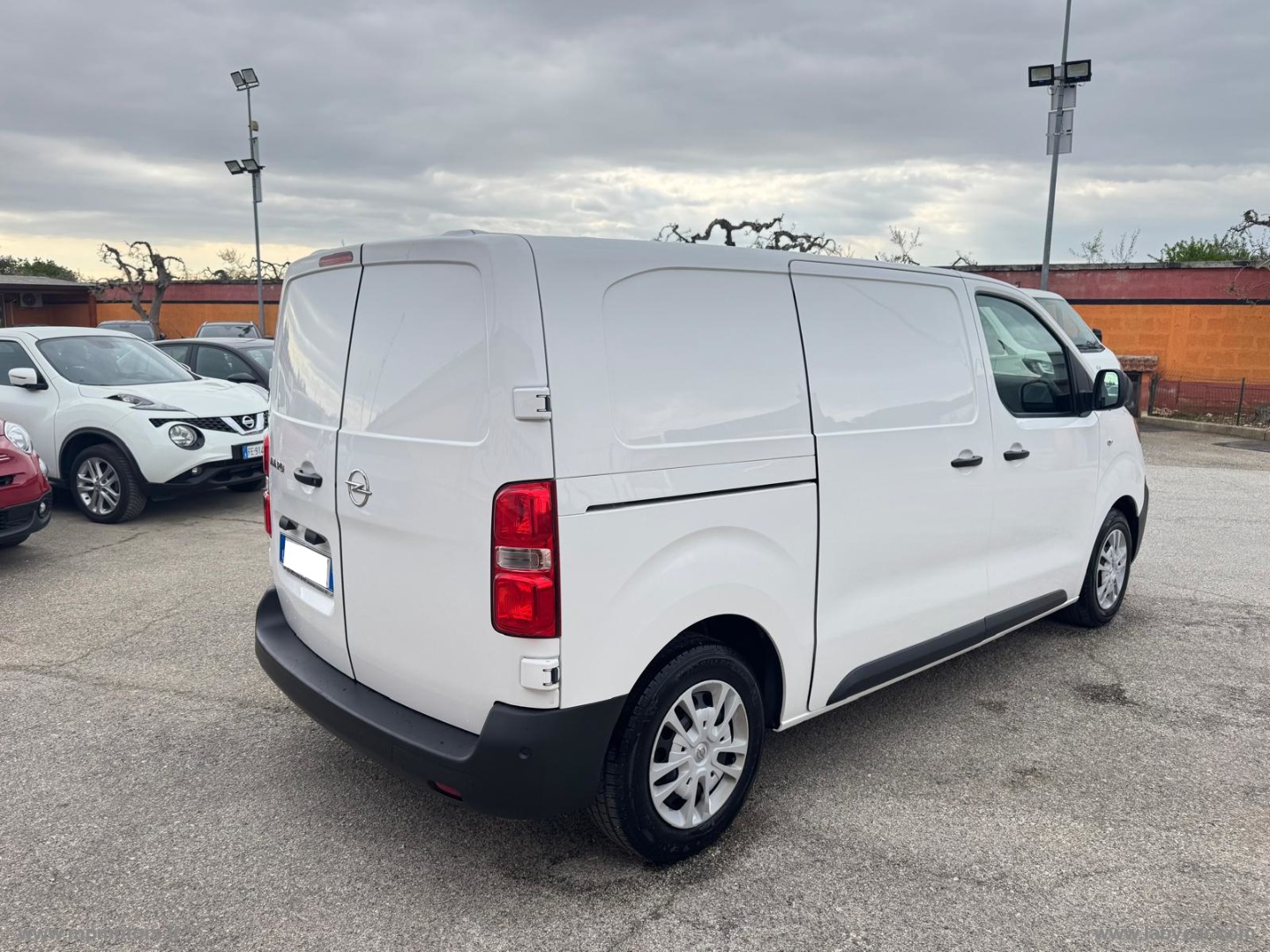 VIVARO ENJOY PM 3 POSTI 1.5D 120CV - immagine 6