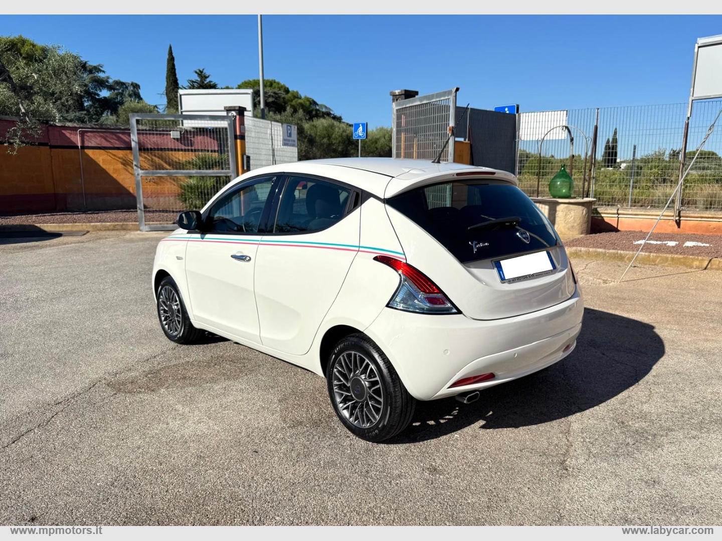 YPSILON GOLD 1.3 MJ 95CV 5p. S&S - immagine 6