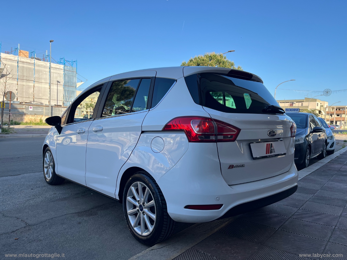 B-Max 1.5 TDCi 75 CV Titanium X - immagine 6
