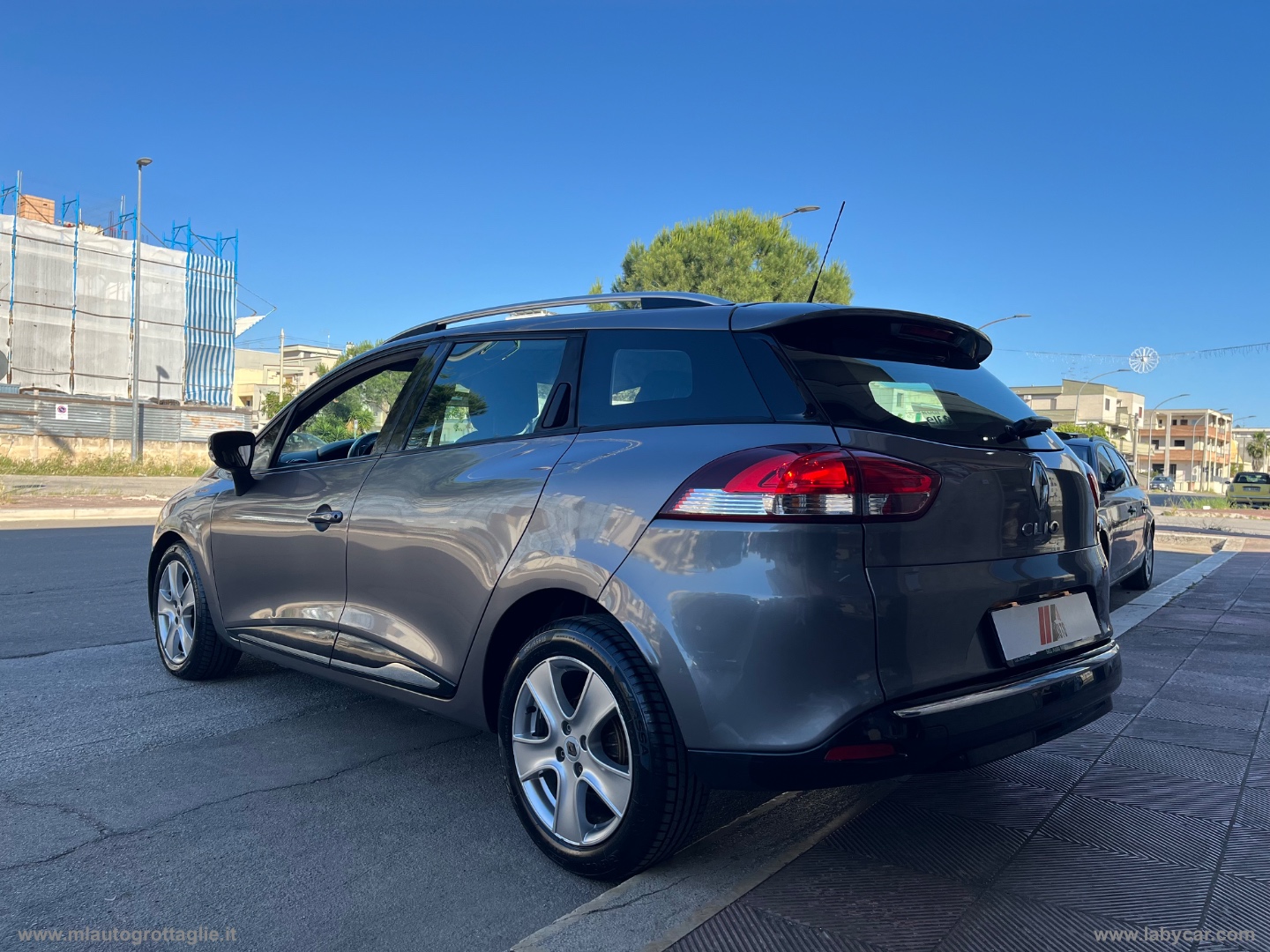 Clio Sporter dCi 8V 75 CV S&S Energy Zen - immagine 6