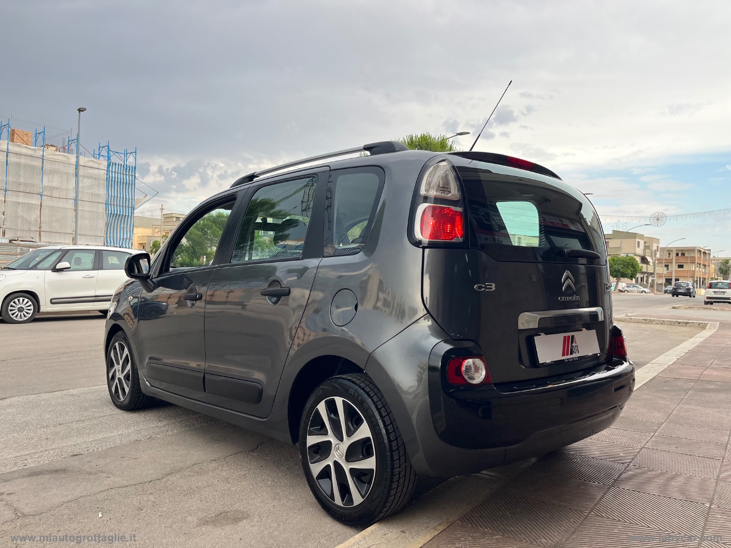 C3 Picasso 1.6 HDi 90 Exclusive - immagine 6