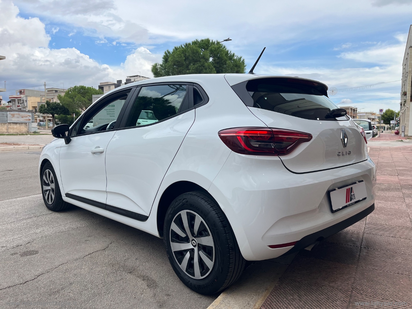 Clio SCe 65 CV 5p. Equilibre - immagine 6