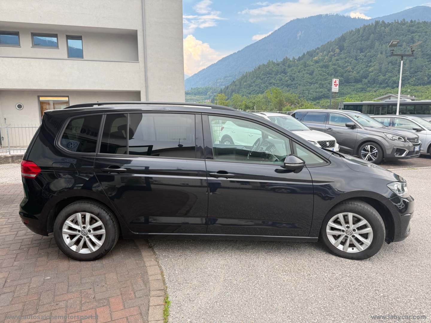 Touran 1.6 TDI 115 CV Trendline BMT - immagine 6