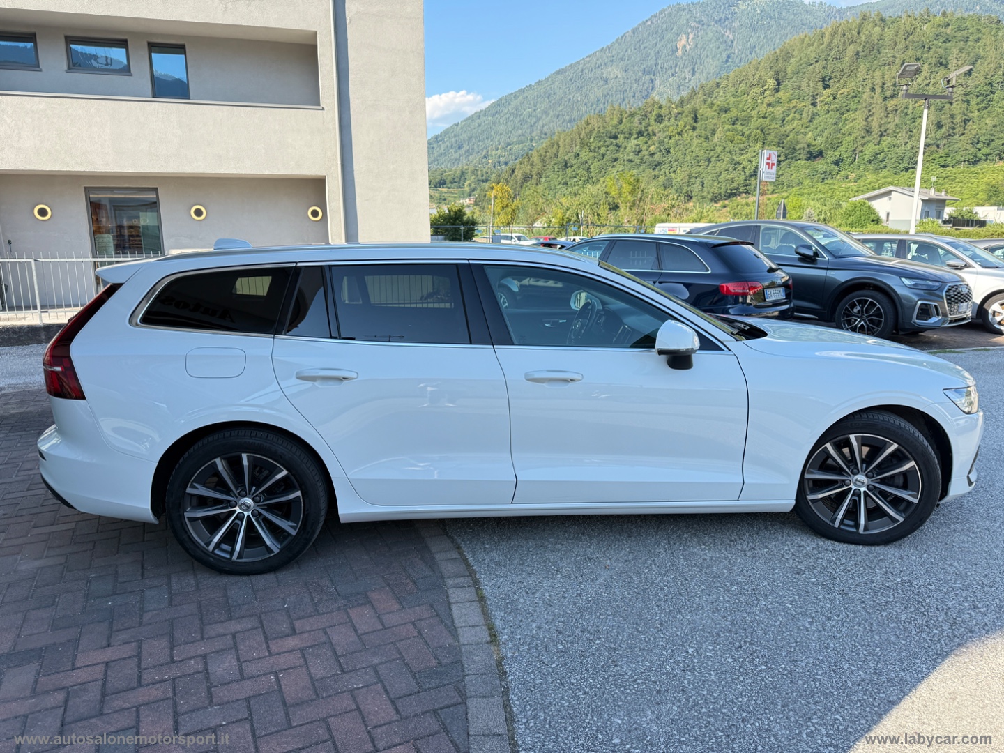 V60 B4 - immagine 6