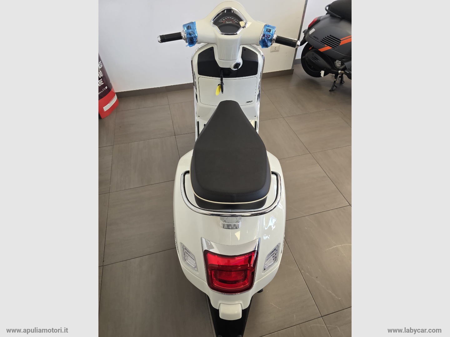Vespa 310 GTS hpe SUPER - immagine 6
