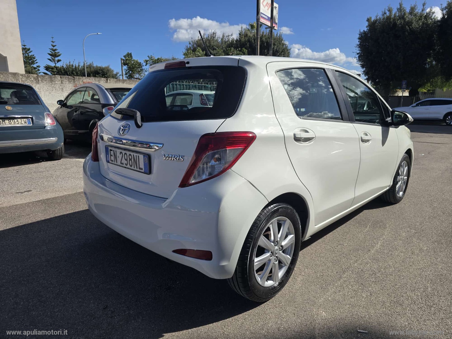 Yaris 1.0 5p. Lounge - immagine 6