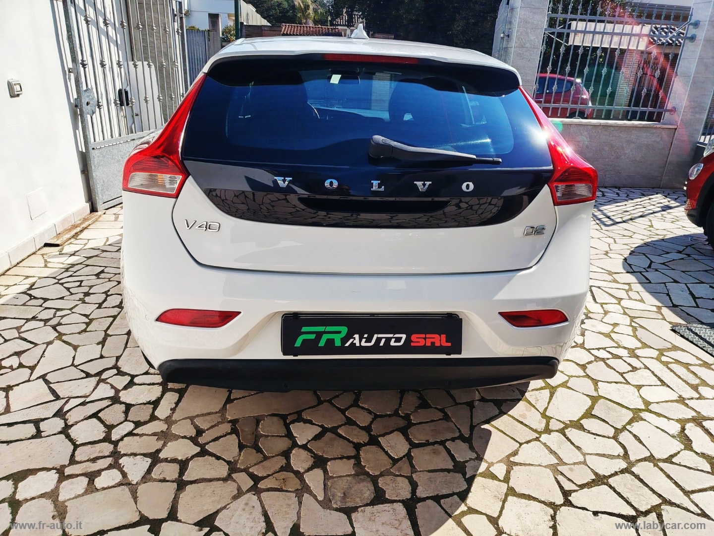V40 D2 1.6 Powershift Summum - immagine 6