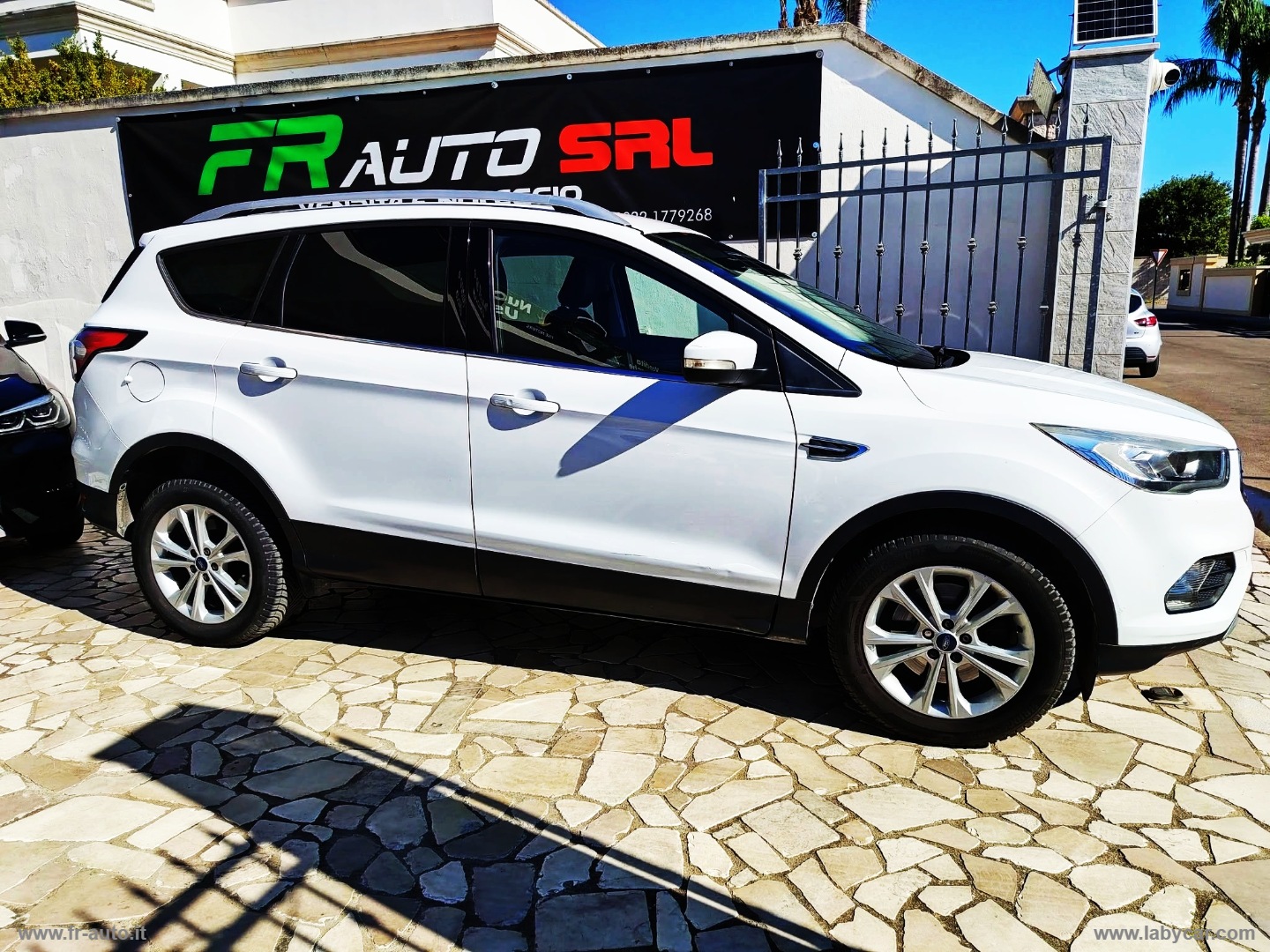 Kuga 1.5 TDCI 120CV S&S 2WD Pow.ST-Line - immagine 6
