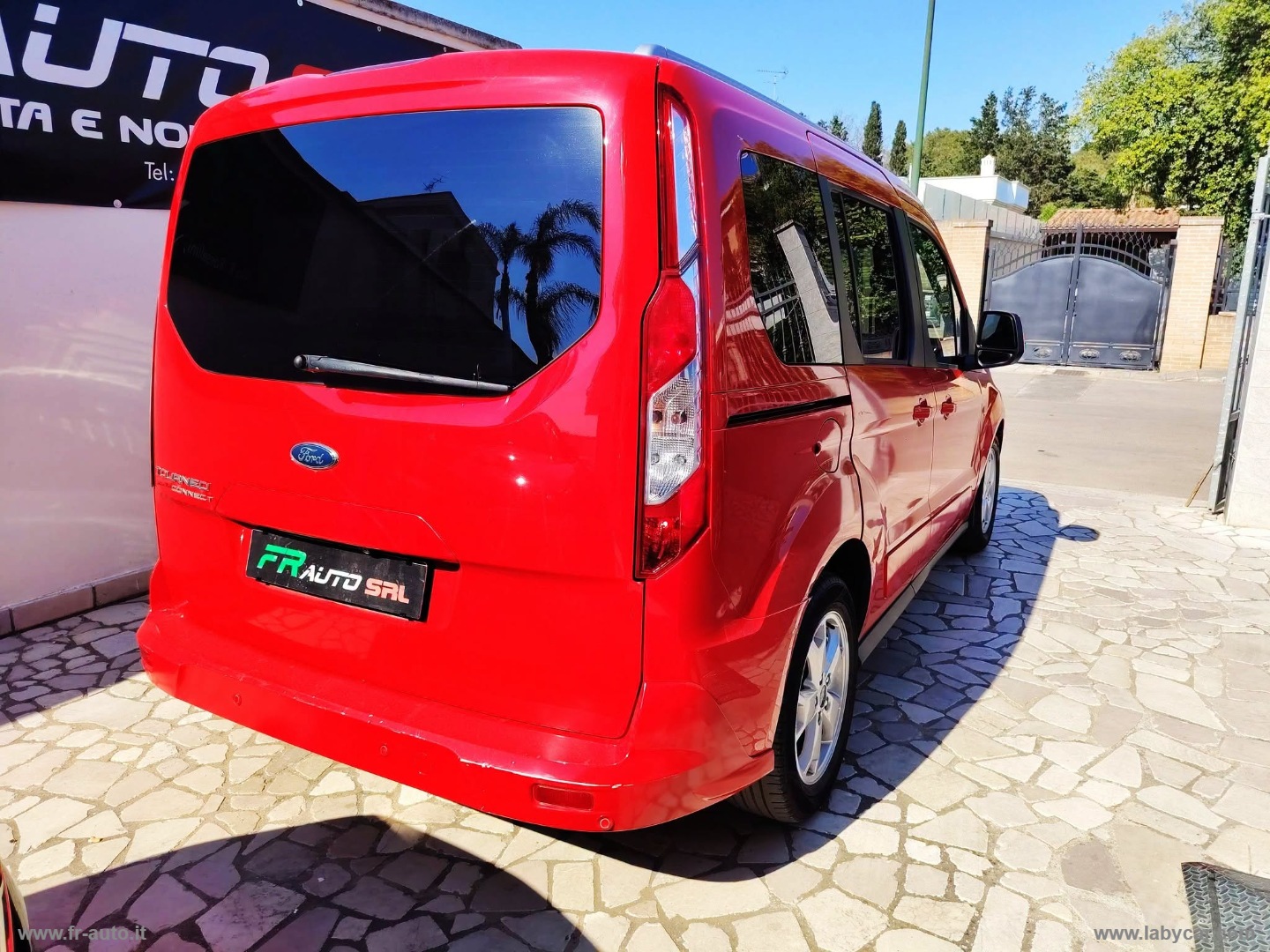 Tourneo Connect 1.5 TDCi 120 CV Tit. - immagine 6