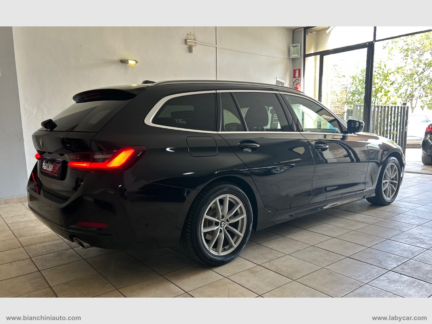 318d 48V Touring - immagine 6