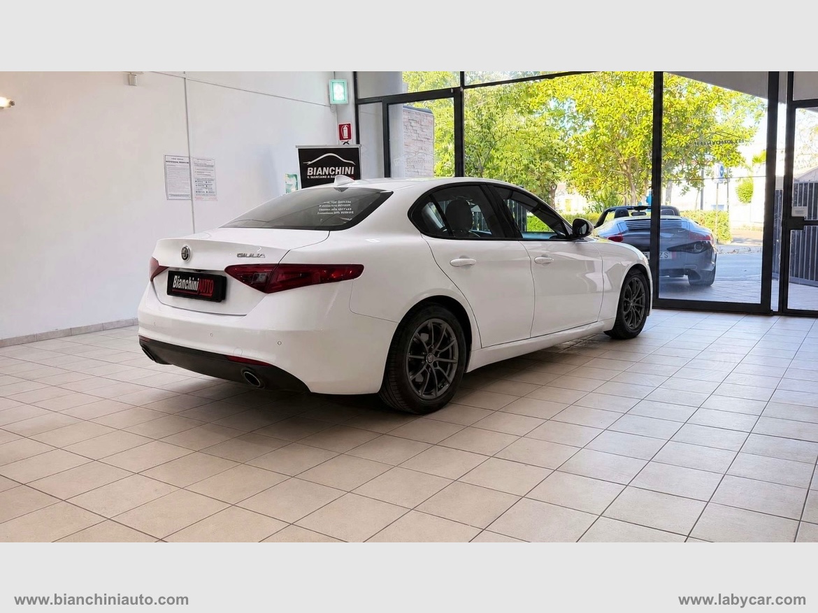 Giulia 2.2 TD 180 CV AT8 Bus.Sp.Laun.Ed. - immagine 6