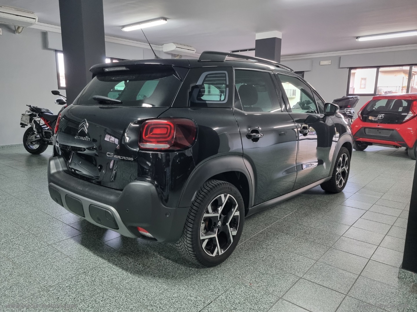 C3 Aircross PureT. 110 S&S Shine Pack - immagine 6