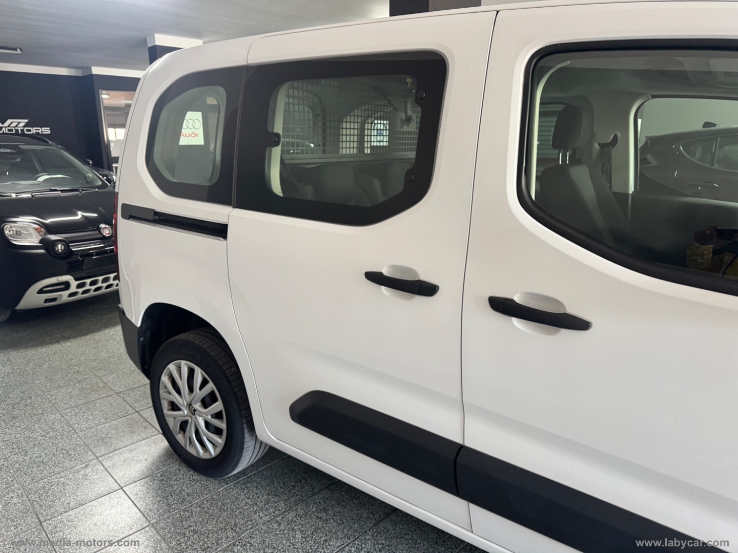 Berlingo BlueHDi 100 S&S Combi Live - immagine 6