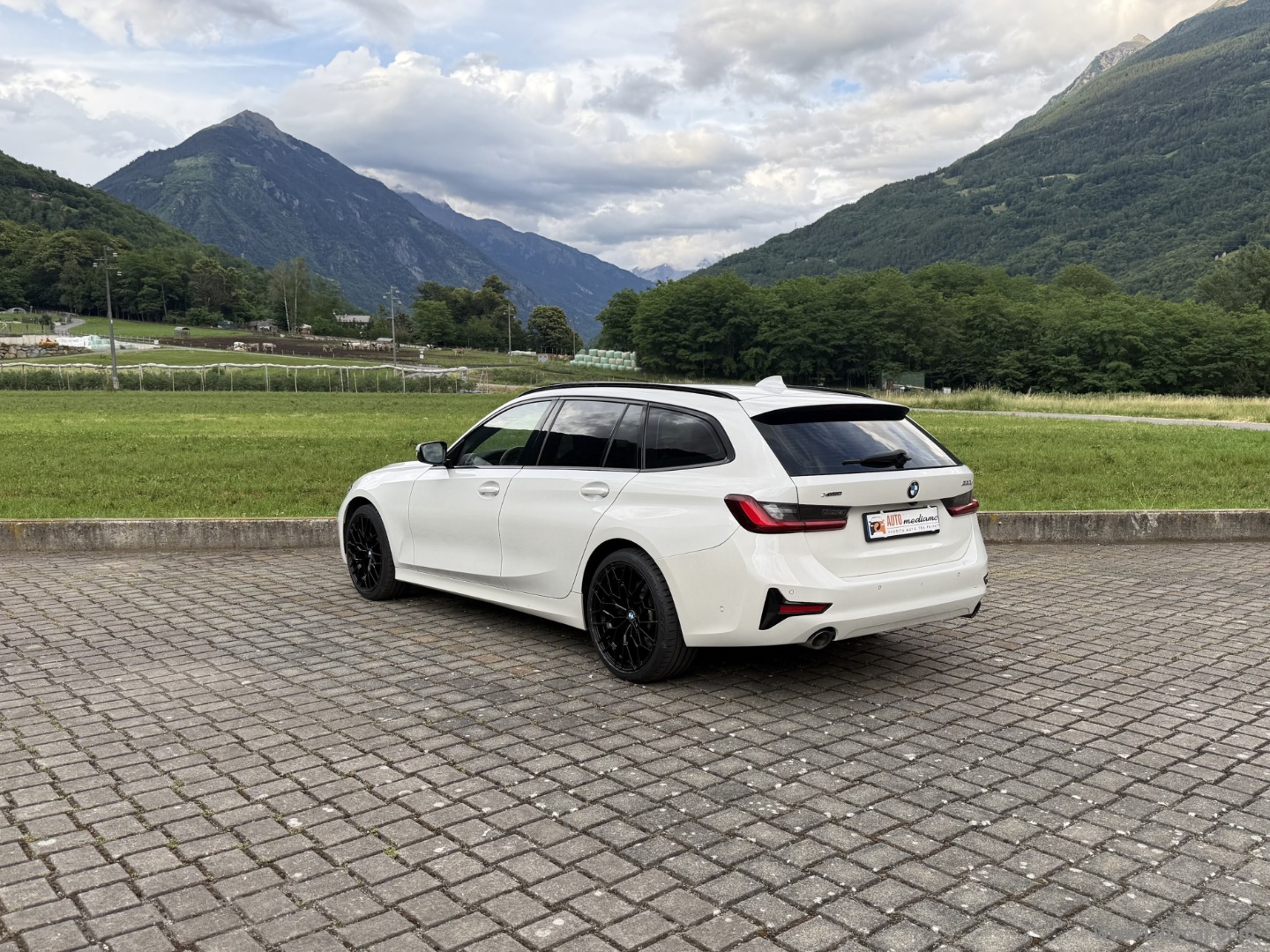 330d 48V xDrive MSPORT TETTO PELLE MEMORIE ACC - immagine 6