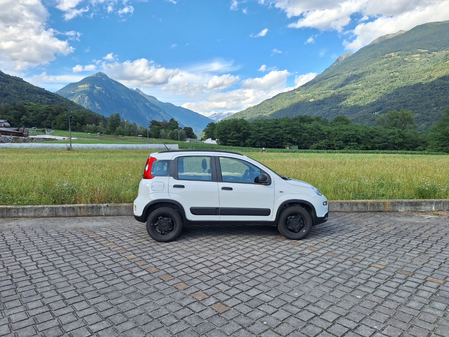 Panda 0.9 TwinAir Turbo S&S 4x4 - immagine 6
