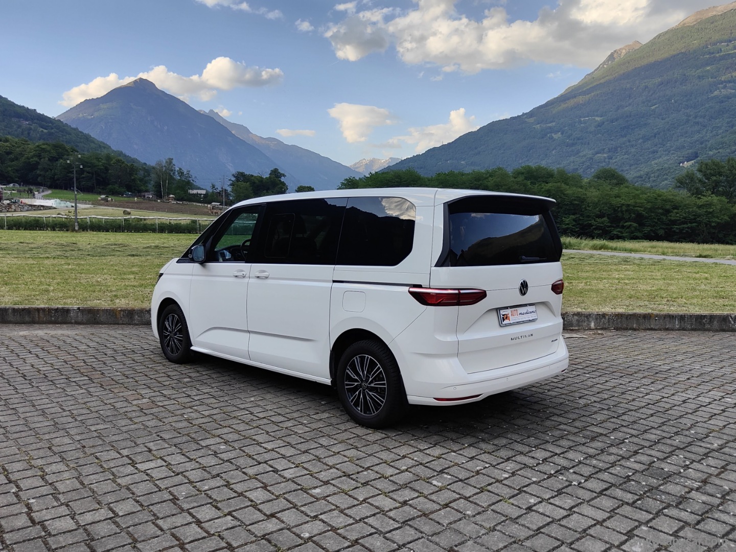 Multivan 1.4 TSI eHybrid Life GARANZIA VW - immagine 6