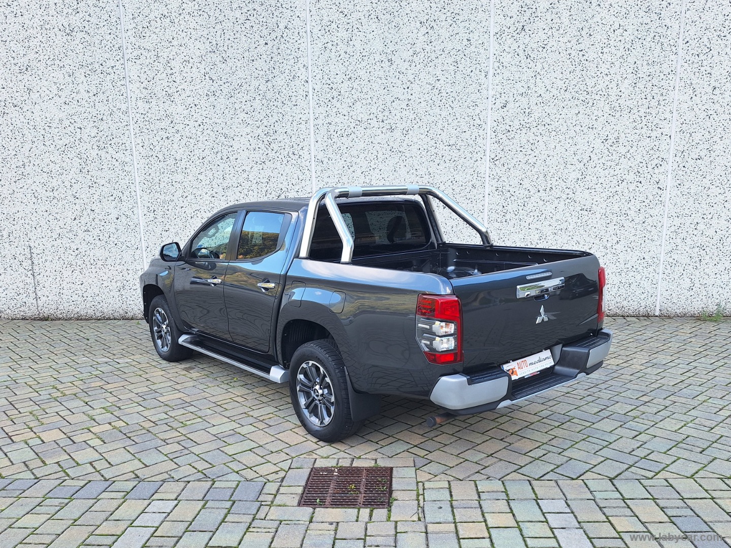 L200 2.3 D DoubleCab 4x4 AUTO RIDOTTE BLOCCAGGIO - immagine 6