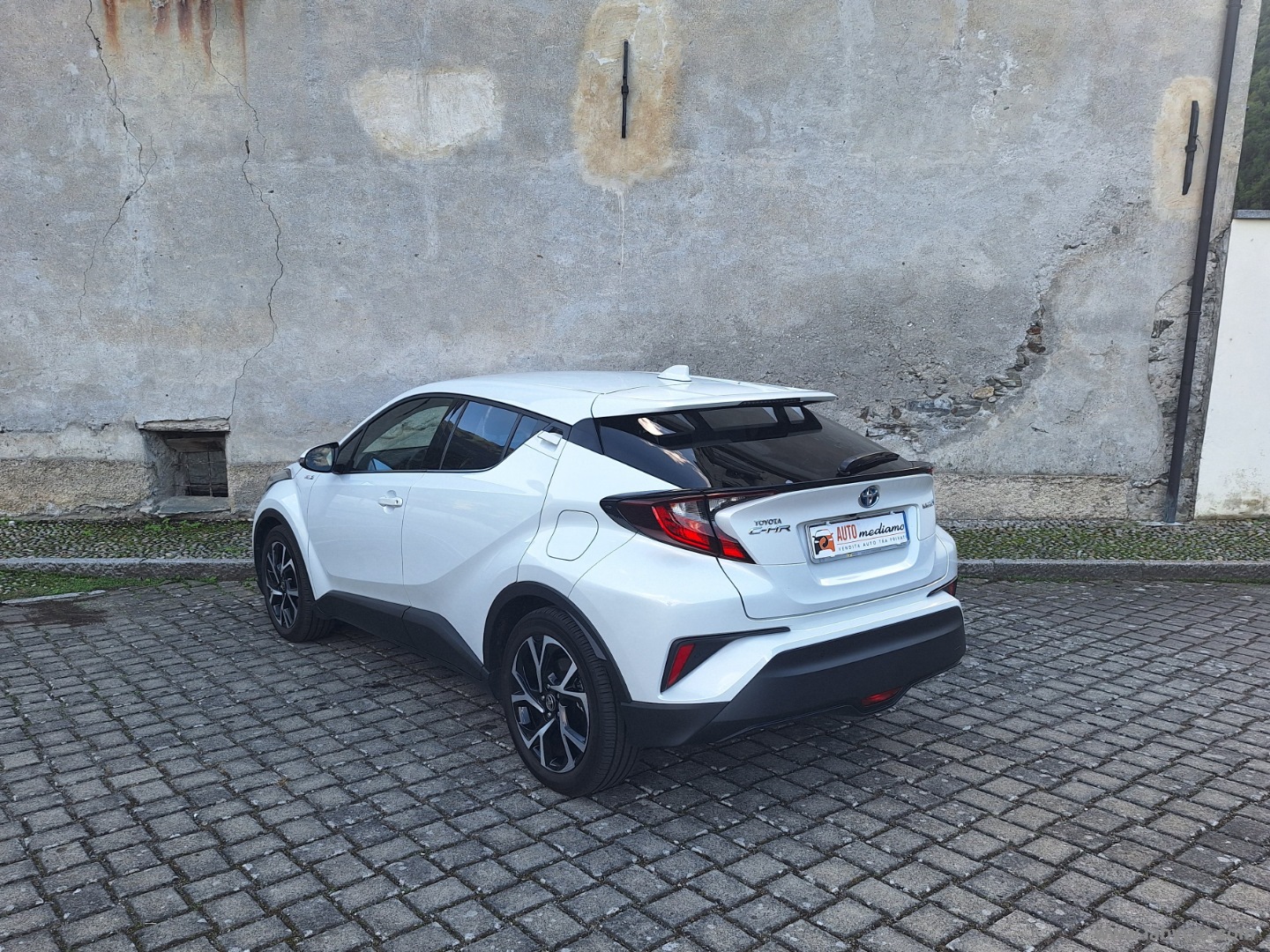 C-HR 1.8 Hybrid E-CVT TREND GARANZIA UFF. TAGLIANDI - immagine 6