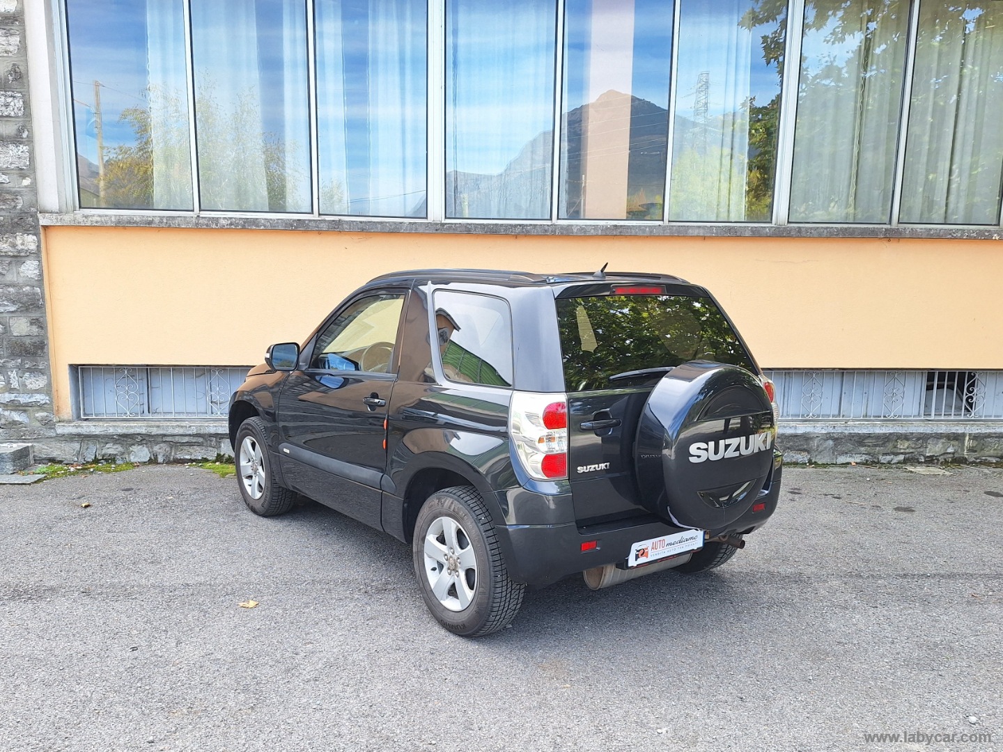 Grand Vitara 1.6 16V 3p. 4X4 - immagine 6