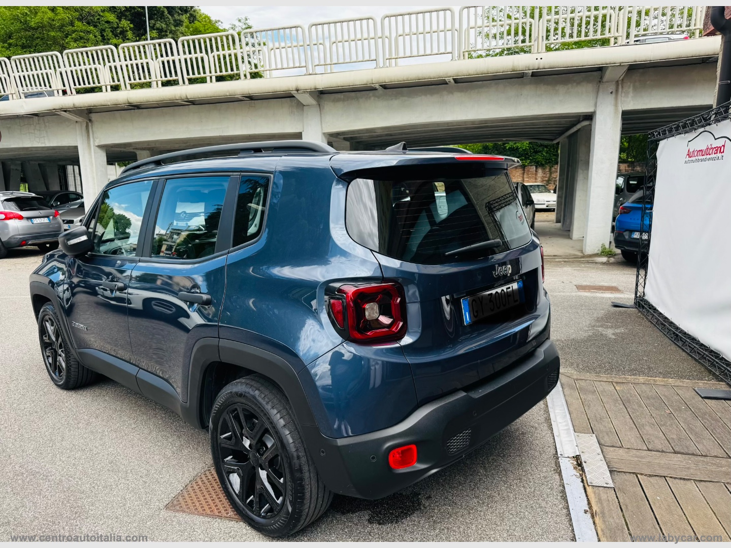 Renegade 1.5 T4 MHEV Altitude - immagine 6