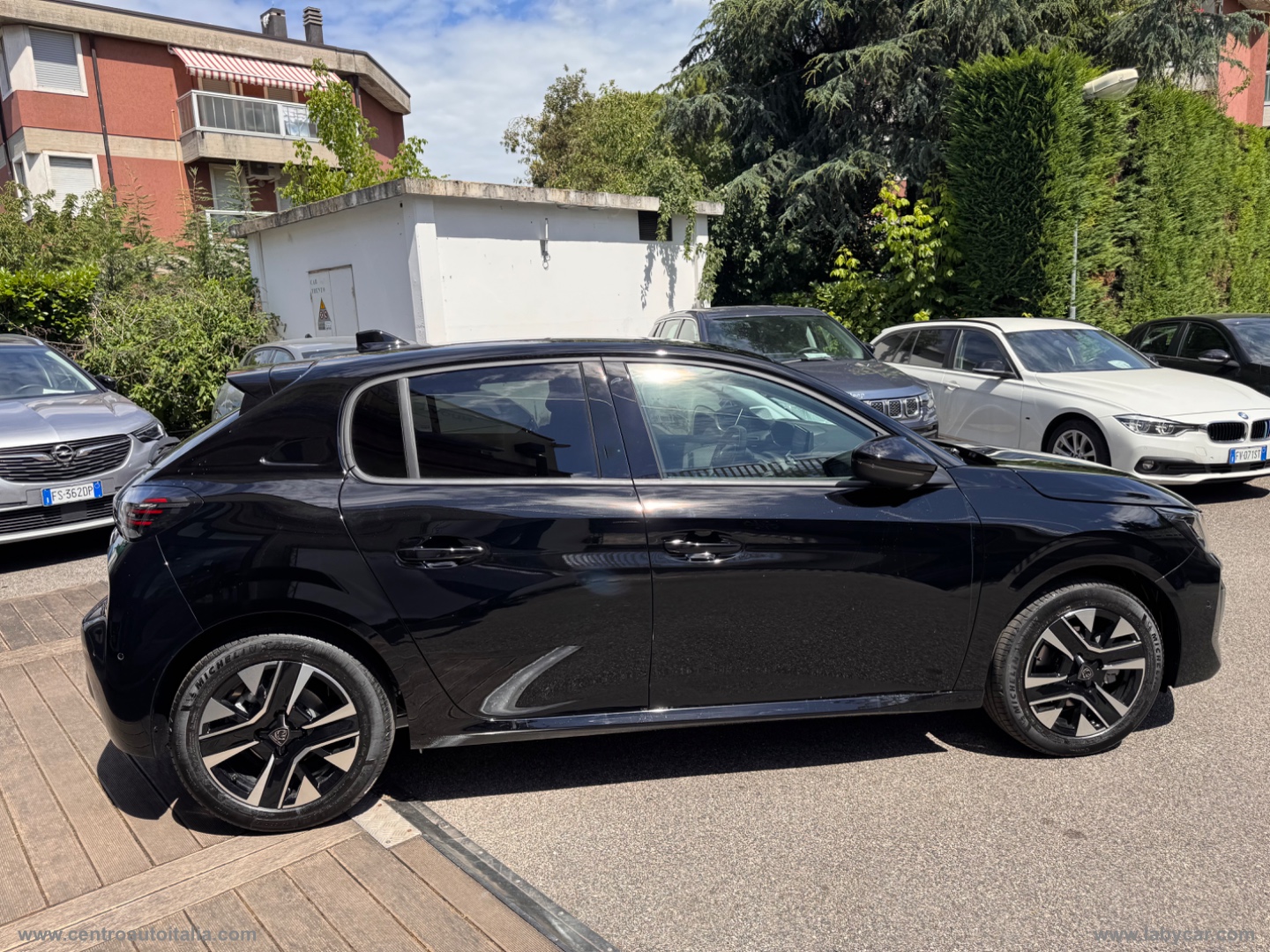 NUOVA 208 Turbo 100 CV 5p. Allure MT6 - immagine 6