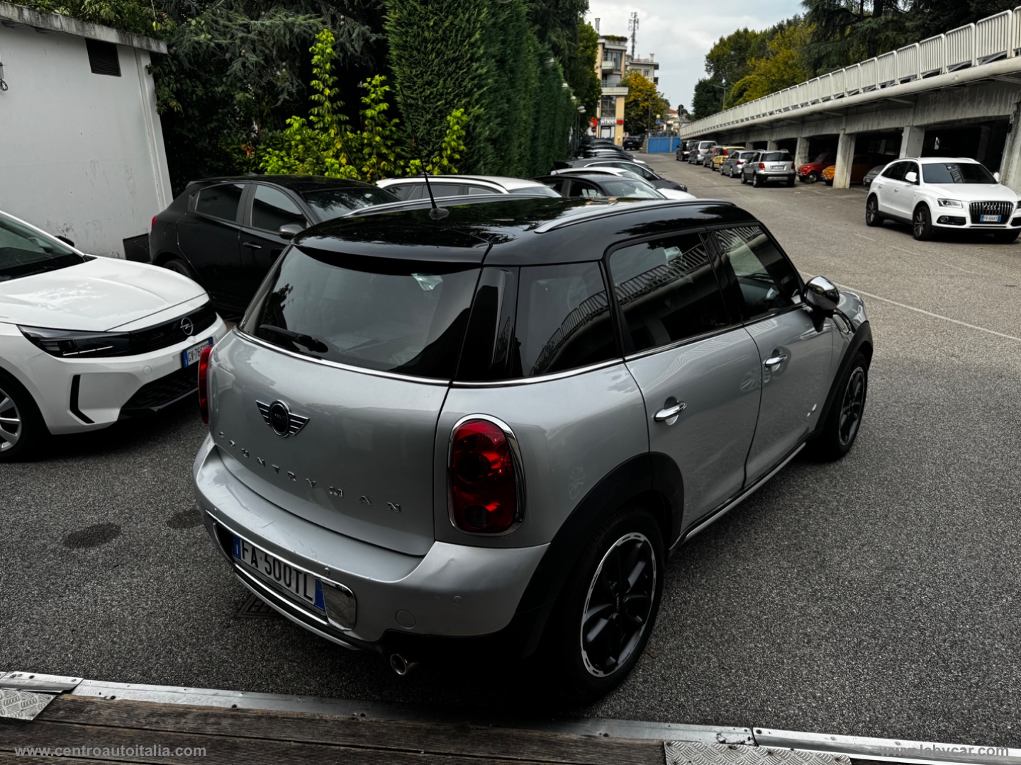 Mini Cooper D Park Lane Countryman Aut. - immagine 6