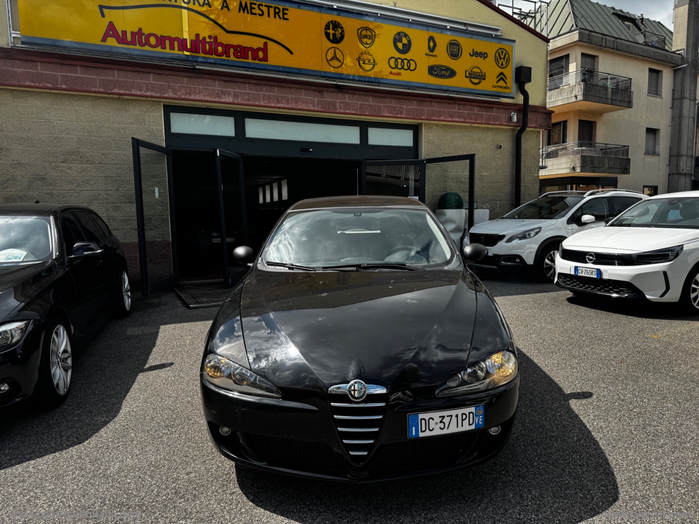 147 1.6 16V TS 105CV 5p. Black Line - immagine 6