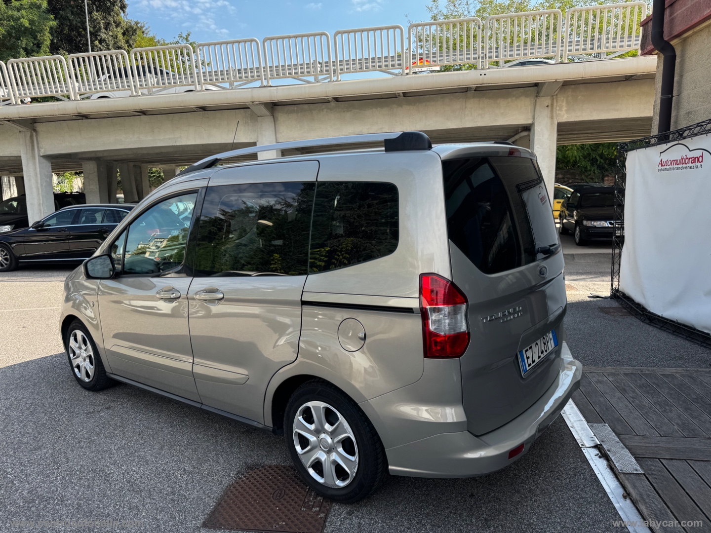 Tourneo Courier 1.0 EcoBoost 100 CV Tit. - immagine 6