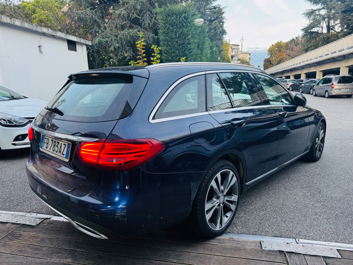 C 220 BlueTEC S.W. Automatic Executive - immagine 6