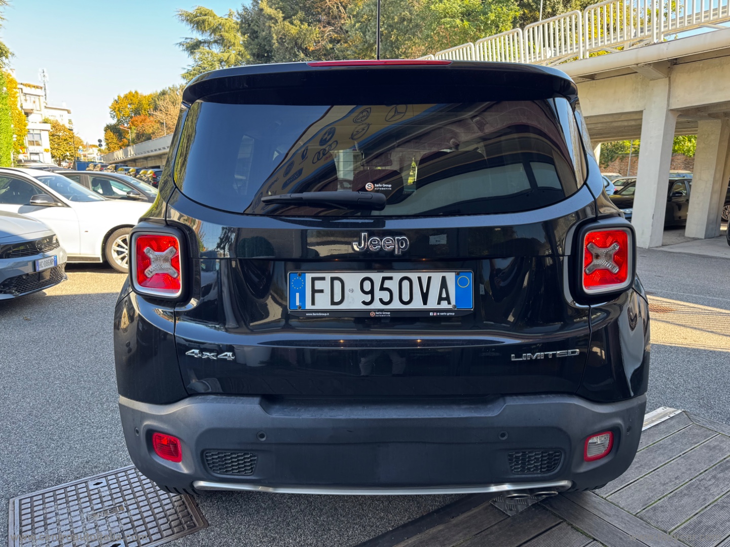 Renegade 2.0 Mjt 140 CV 4WD AD.L.Limited - immagine 6