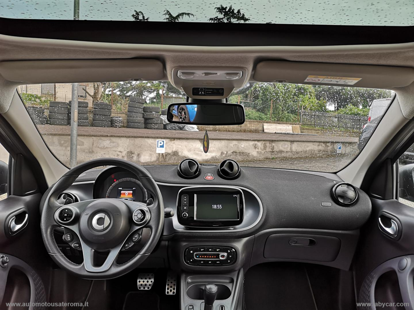 forfour 90 0.9 Turbo Youngster PROMO WEB - immagine 6