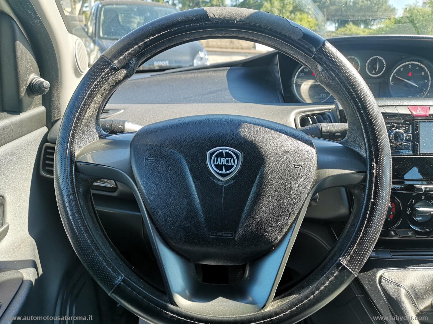 Ypsilon 1.2 69 CV 5p. Elle RATE AUTO MOTO SCOOTER - immagine 6