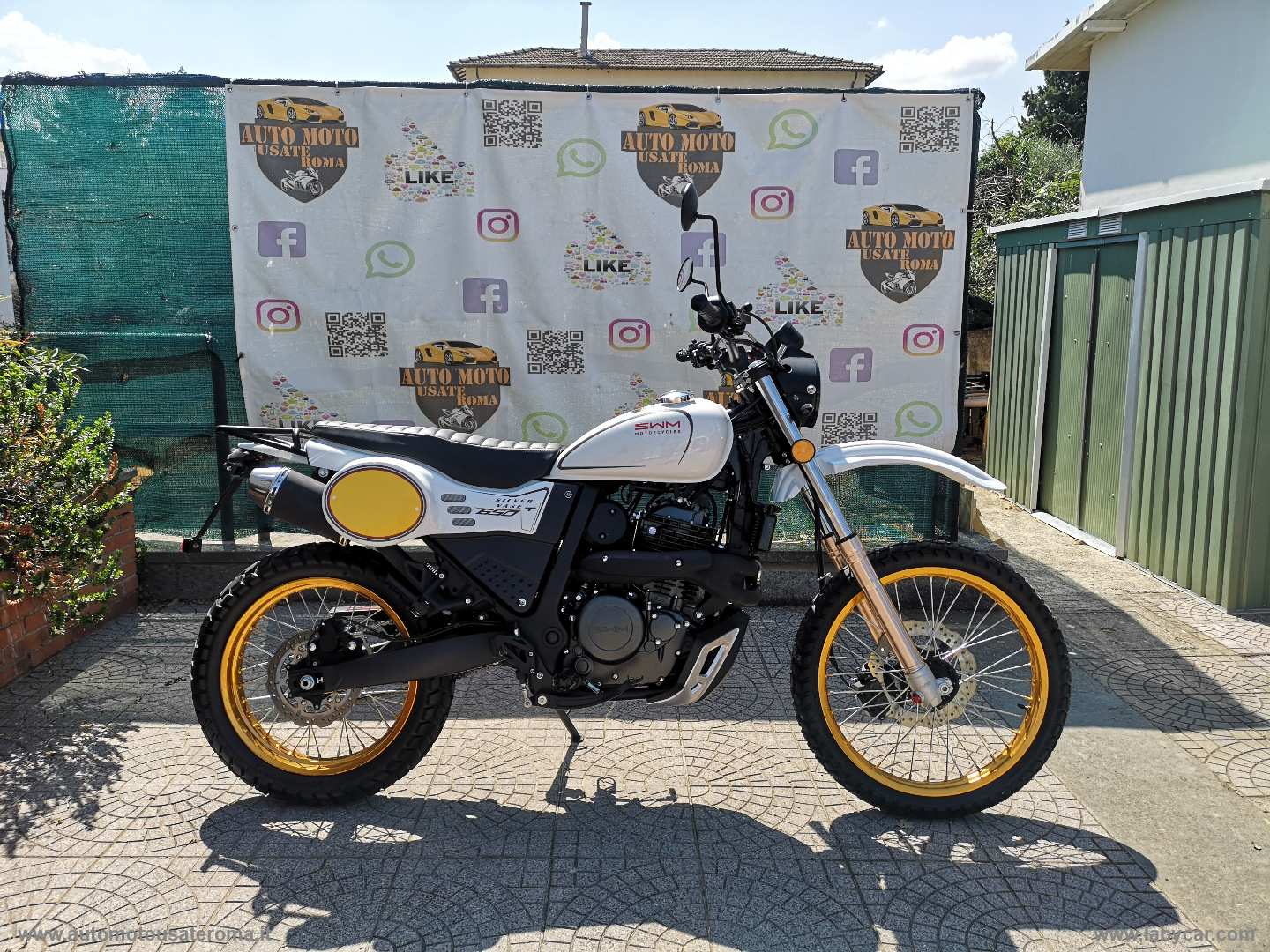 Silver Vase 650 / T RATE AUTO MOTO SCOOTER - immagine 6
