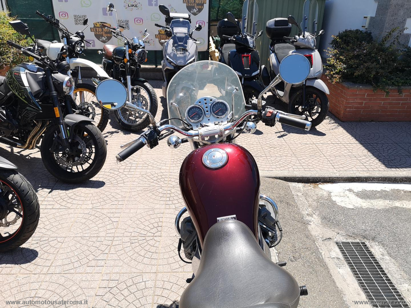 Nevada 750 CLUB RATE AUTO MOTO SCOOTER - immagine 6