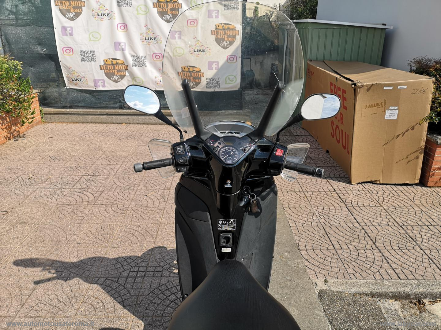 SH 300 RATE AUTO MOTO SCOOTER - immagine 6