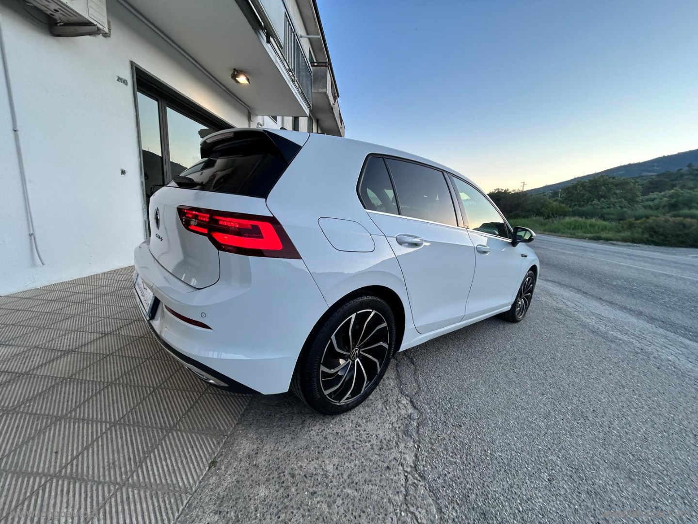 Golf 2.0 TDI 150 CV DSG SCR Style PRONTA CONSEGNA - immagine 6
