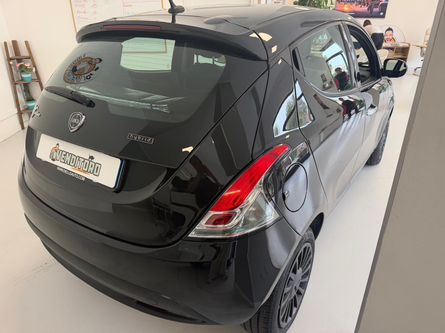 Ypsilon 1.0 FireFly 5p. S&S Hybrid Oro - immagine 6