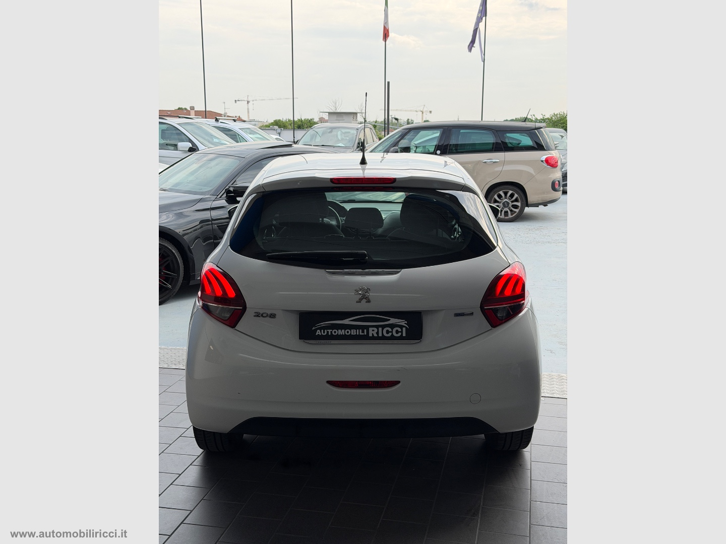208 PureTech 82 5p. Active - immagine 6