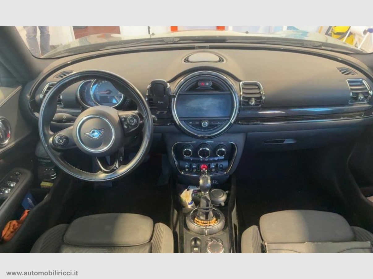 Mini Cooper D Clubman Aut. - immagine 6